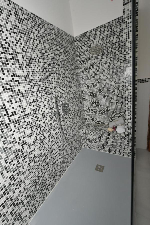 B&B Linae - Residence Алба Адриатика Екстериор снимка